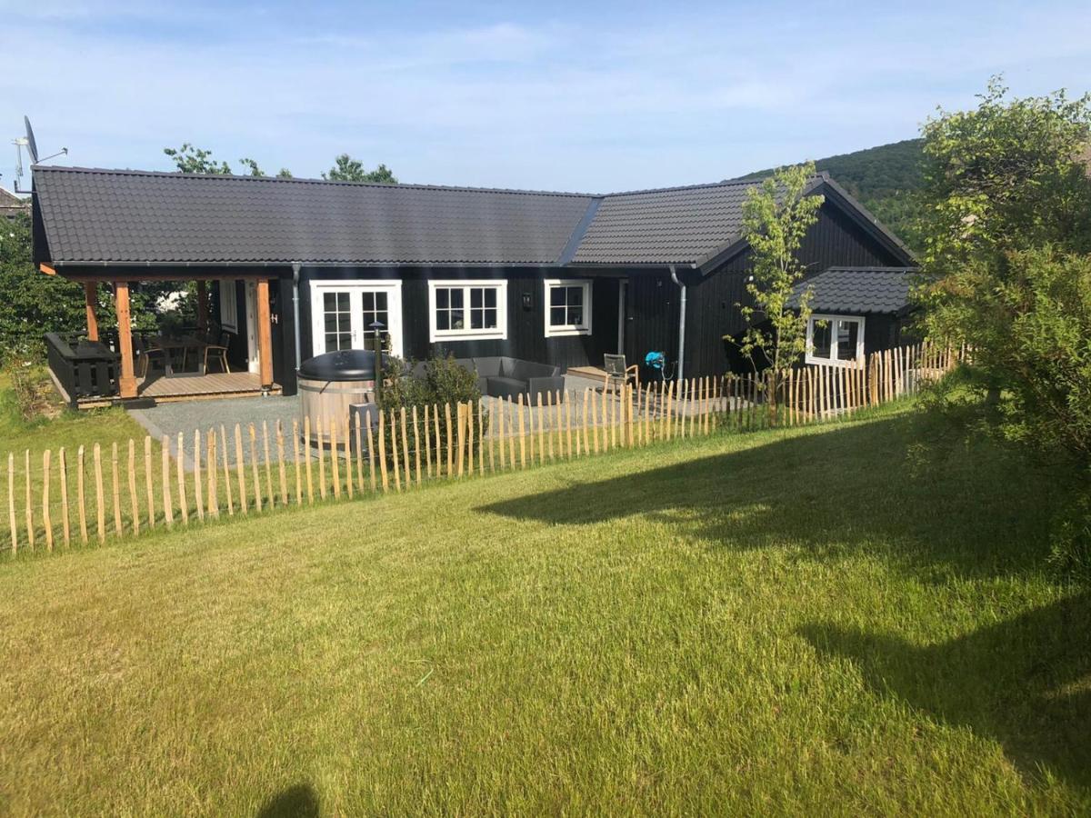 Kustelberg Lodges Medebach Exterior foto